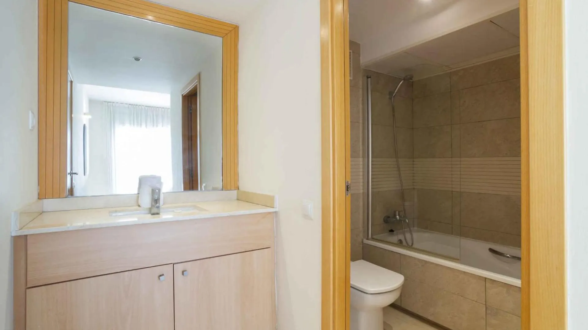 Apartments In Salou - Costa Dorada 43196