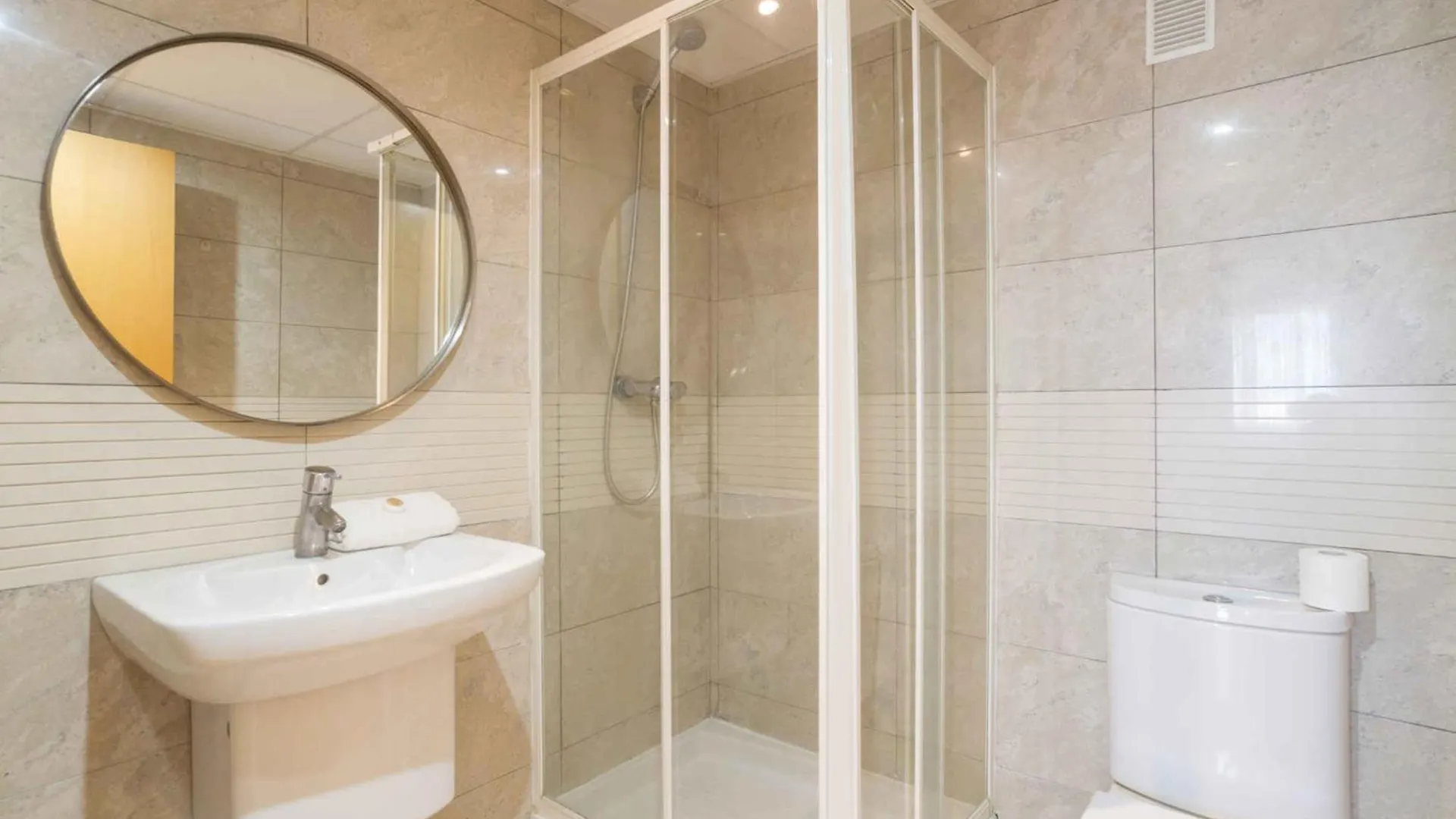 Apartments In Salou - Costa Dorada 43196